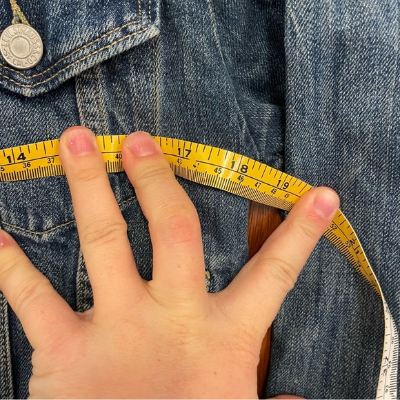 Women’s Levi’s Denim Jacket - Picture 8 of 8